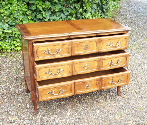 Walnut Chest of Drawers -SOLD-