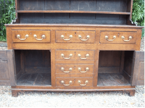 Oak George IV Dresser