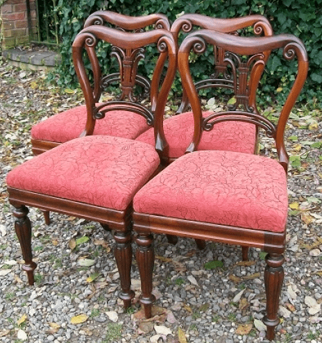 A Set of 4 Regency Rosewood Chairs -SOLD-