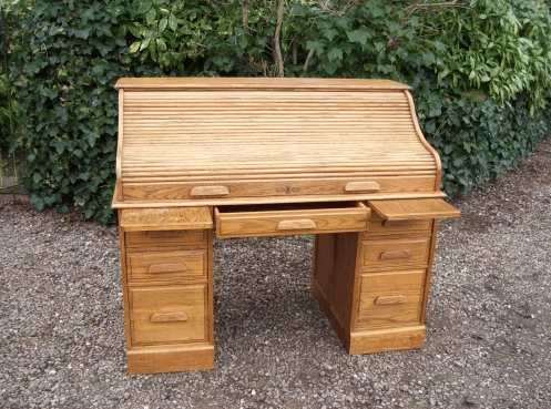 Oak Roll Top Desk -SOLD-
