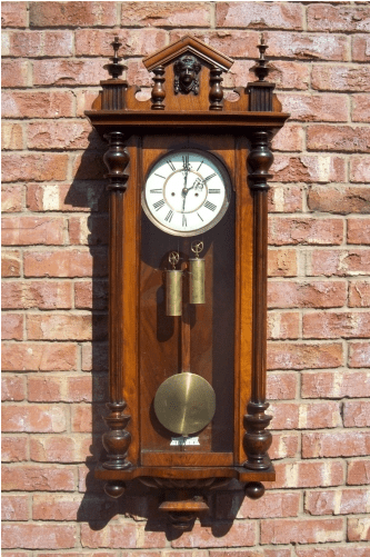 8 Day Vienna Regulator