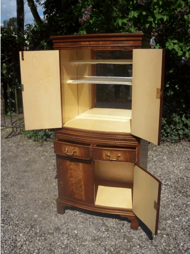 A Mahogany Cocktail Cabinet