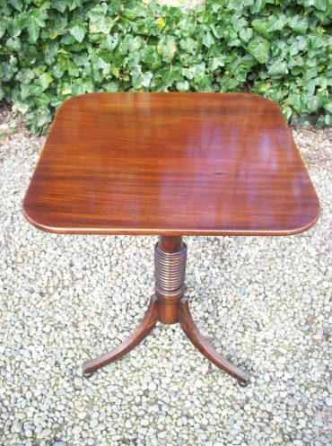 Mahogany Tilt Top Table