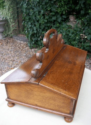 A Mahogany/Rosewood Cutlery Tray