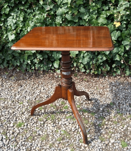 Mahogany Tilt Top Table