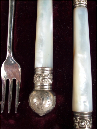 Mother of Pearl Knife & Fork Set