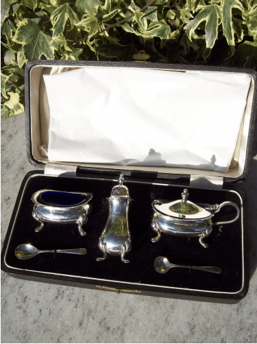 A Silver Cruet Set by William Suckling Ltd (Birmingham 1936)