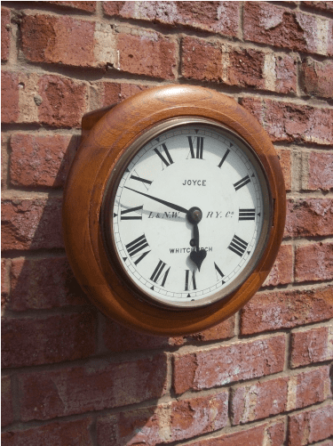 Wall Clock L&N.W.R.Y (Whitchurch)