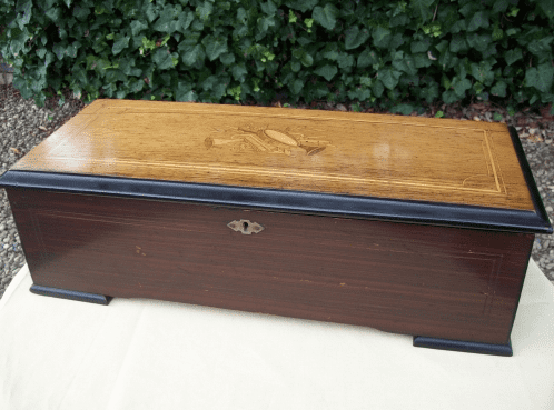  A Rosewood Music Box