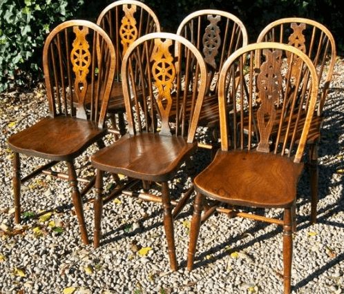 A Set of 6 Oak Hoop Back Chairs
