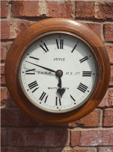 Wall Clock L&N.W.R.Y (Whitchurch)