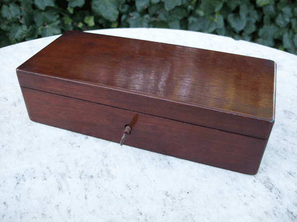 Mahogany Lidded Box -SOLD-