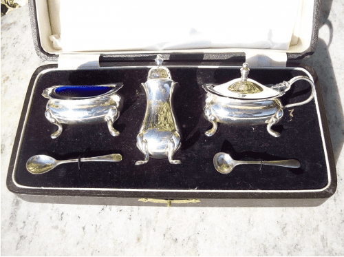 A Silver Cruet Set by William Suckling Ltd (Birmingham 1936)