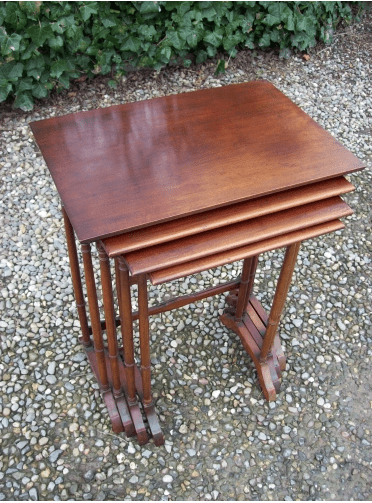 Mahogany Quartetto Nest of Tables