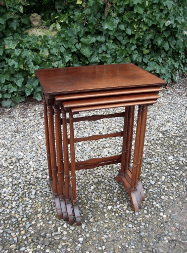 Mahogany Quartetto Nest of Tables