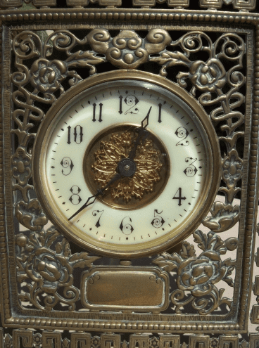  An 8 Day Easel Clock
