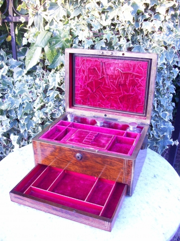 A Regency Rosewood Vanity Box