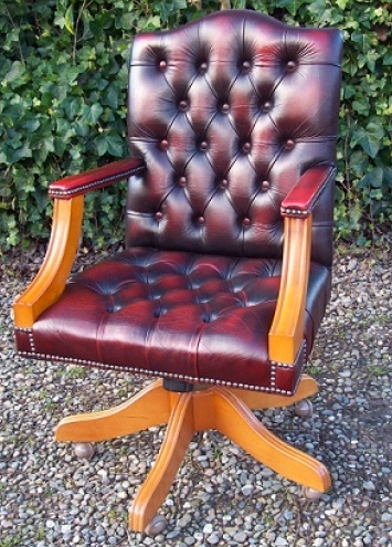 Red Leather Gainsborough Chair
