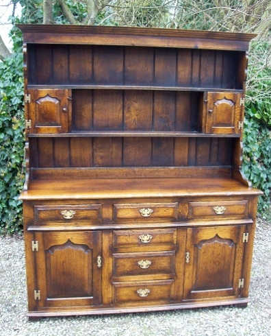 Distressed Oak Shropshire Dresser