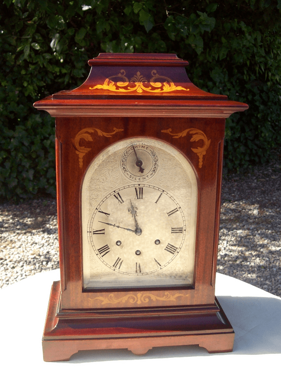  A 19th Century 8 Day Mantle Clock