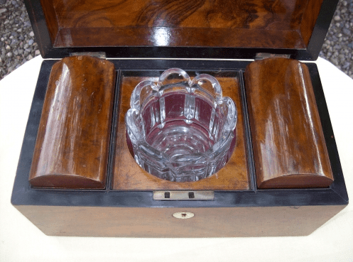 A Victorian Burr Walnut Tea Caddy